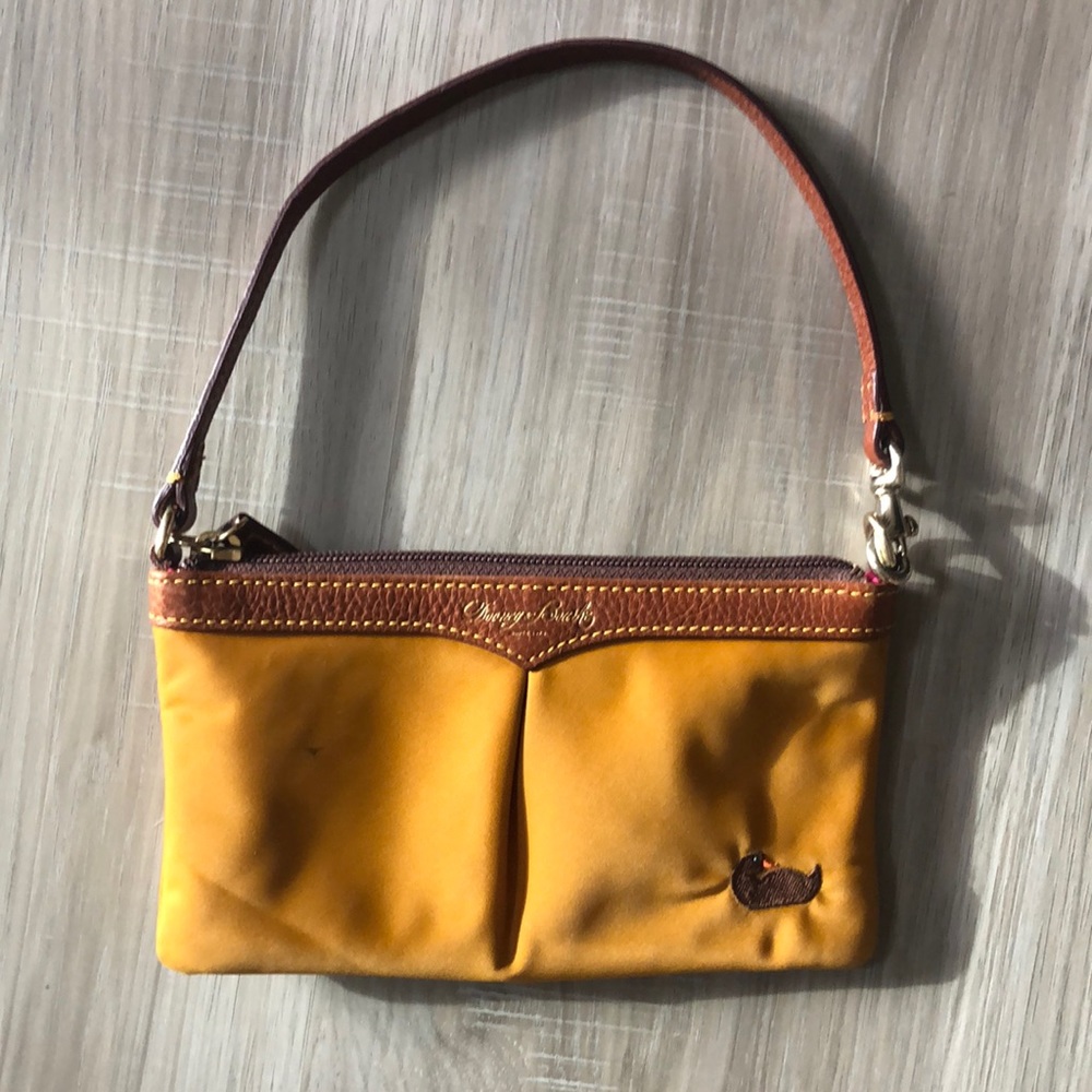 Dooney & Bourke